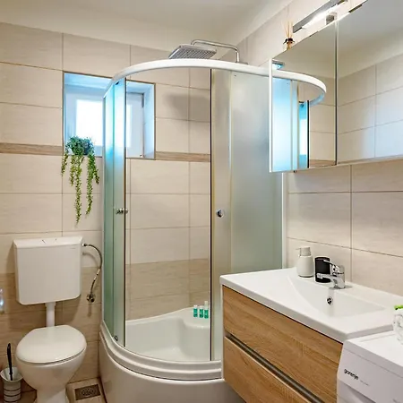 Amazing In With Kitchen 別荘