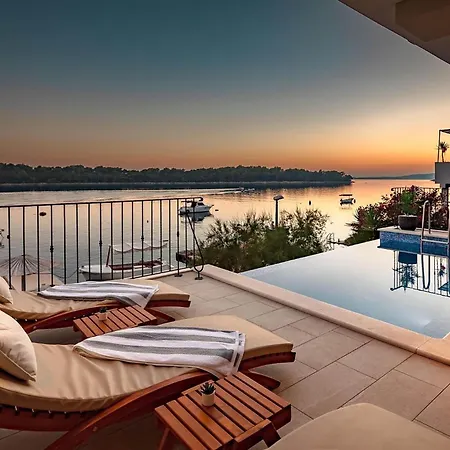 Amazing In With Kitchen Blato