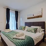 Awesome Home In Blato * Blato (Korcula)