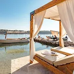 Awesome Home In Blato Σπίτι διακοπών *