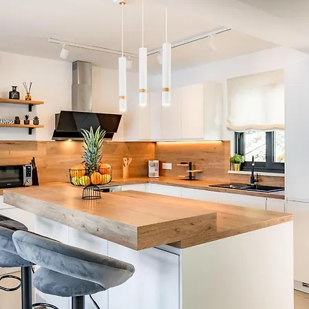 Дом отдыха Amazing In With Kitchen