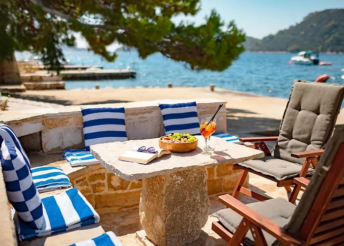 Amazing In With Kitchen Nyaraló